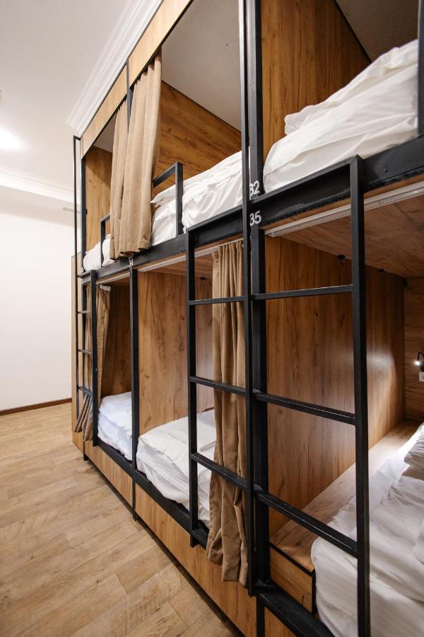 281 Hostel Bishkek Luaran gambar